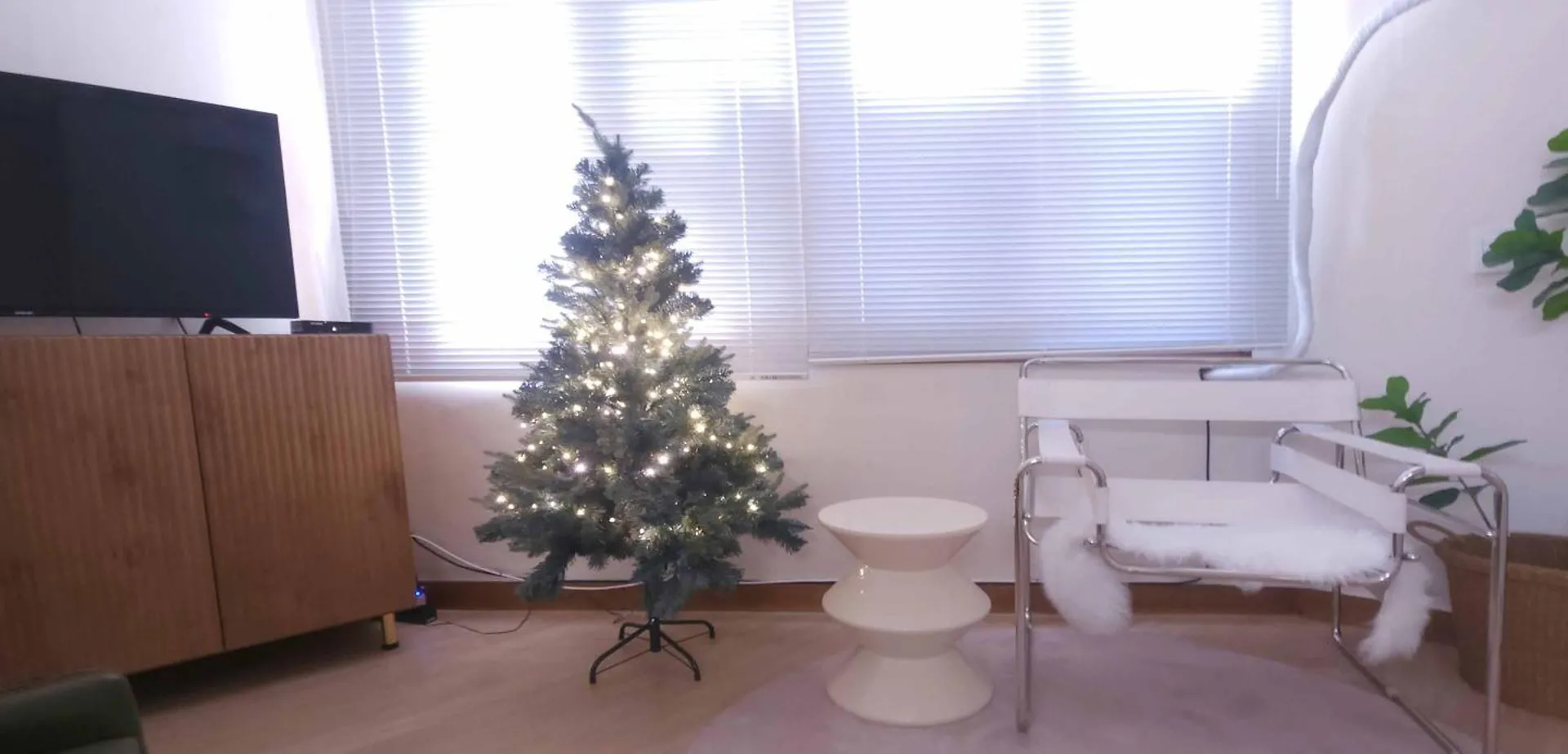 K-5 Hongdae Yeontral Park Apartment Seoul