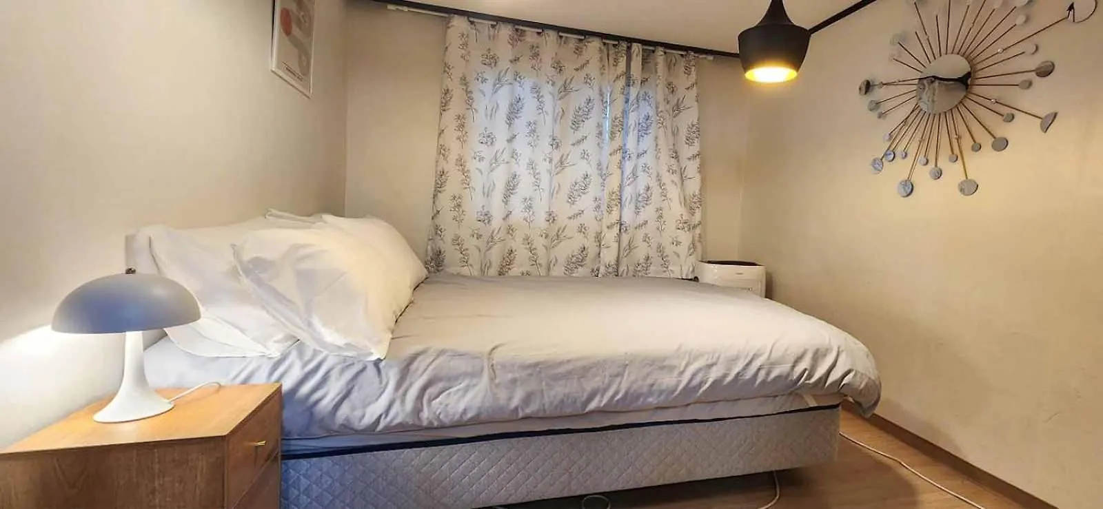 K-5 Hongdae Yeontral Park Apartment Seoul South Korea