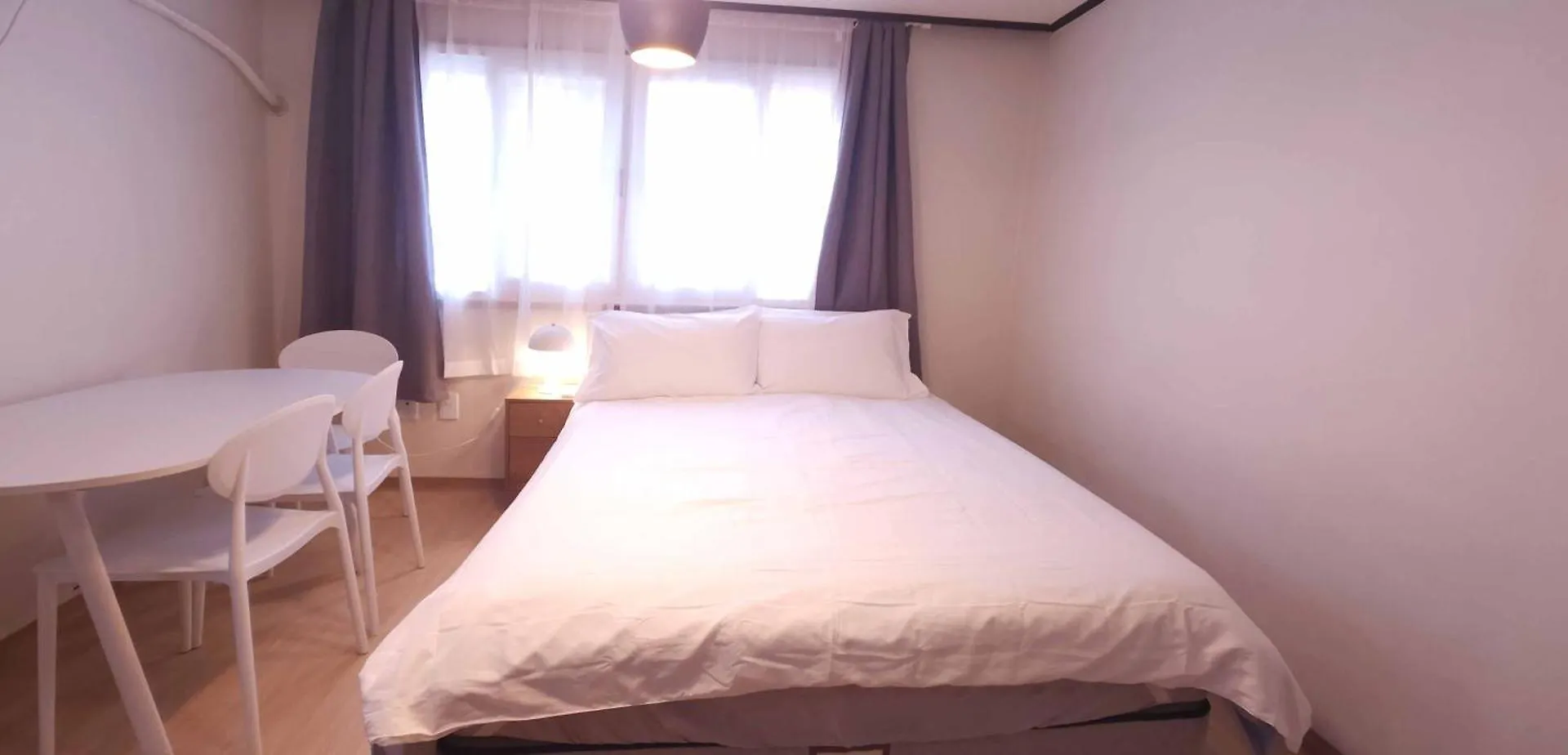 K-5 Hongdae Yeontral Park Apartment Seoul